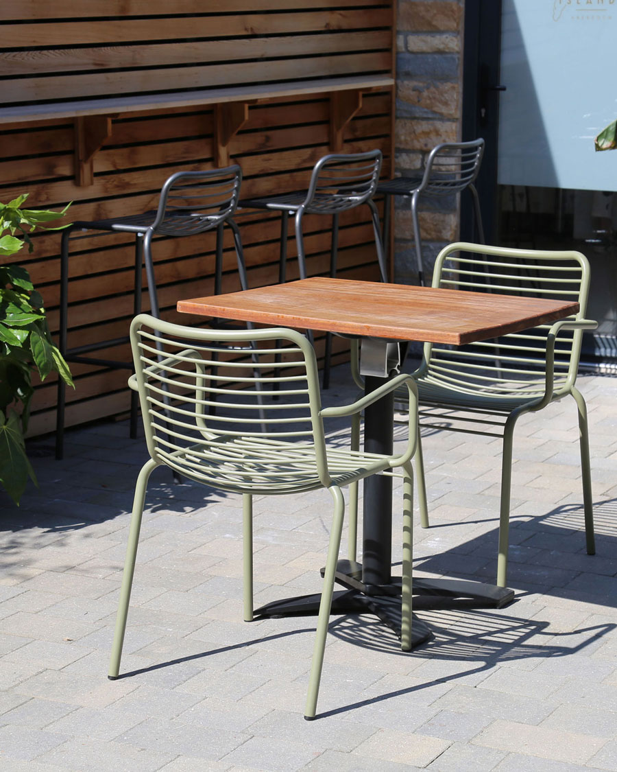 CONTOUR All Metal Outdoor Armchair
